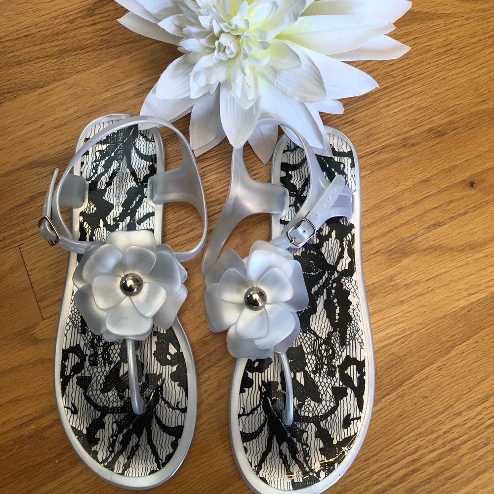 Chinese Laundry Jelly Sandals Size 9
